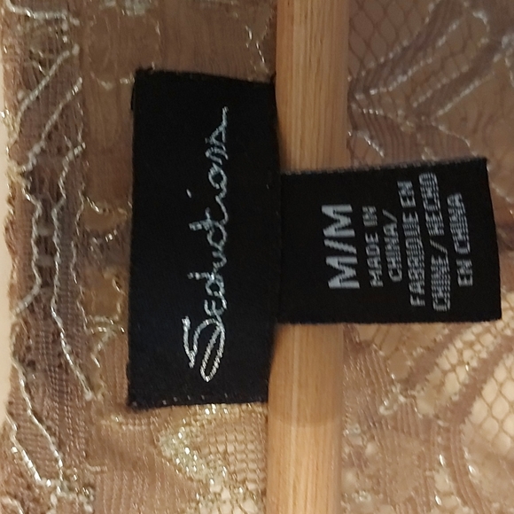 Kimono, lace, size Medium. - Picture 3 of 6